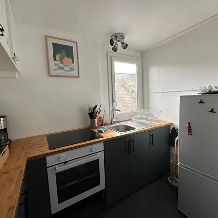 Large In Center أونفلور