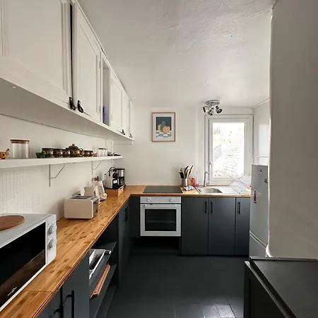 شقة Large In Center