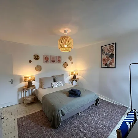 Large In Center Apartment